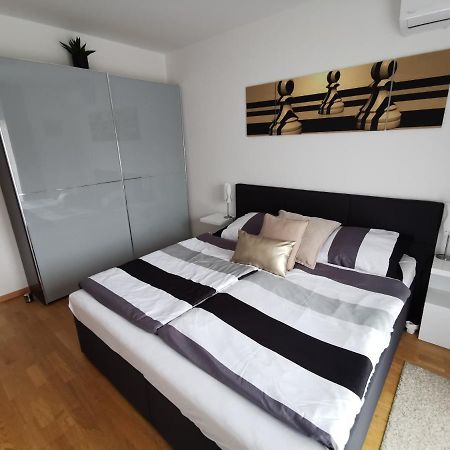 Freedom Apartman Hajduszoboszlo Ngoại thất bức ảnh