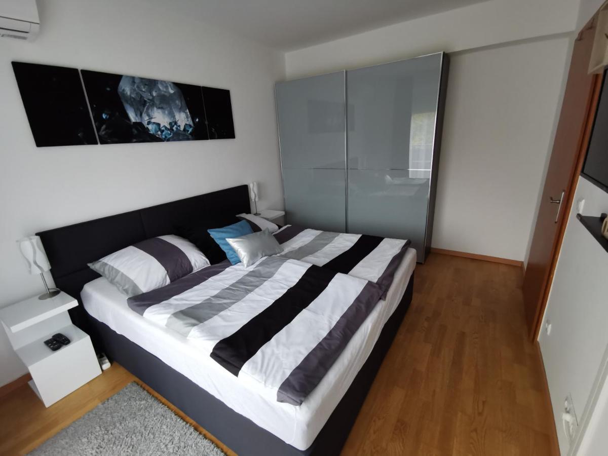 Freedom Apartman Hajduszoboszlo Ngoại thất bức ảnh